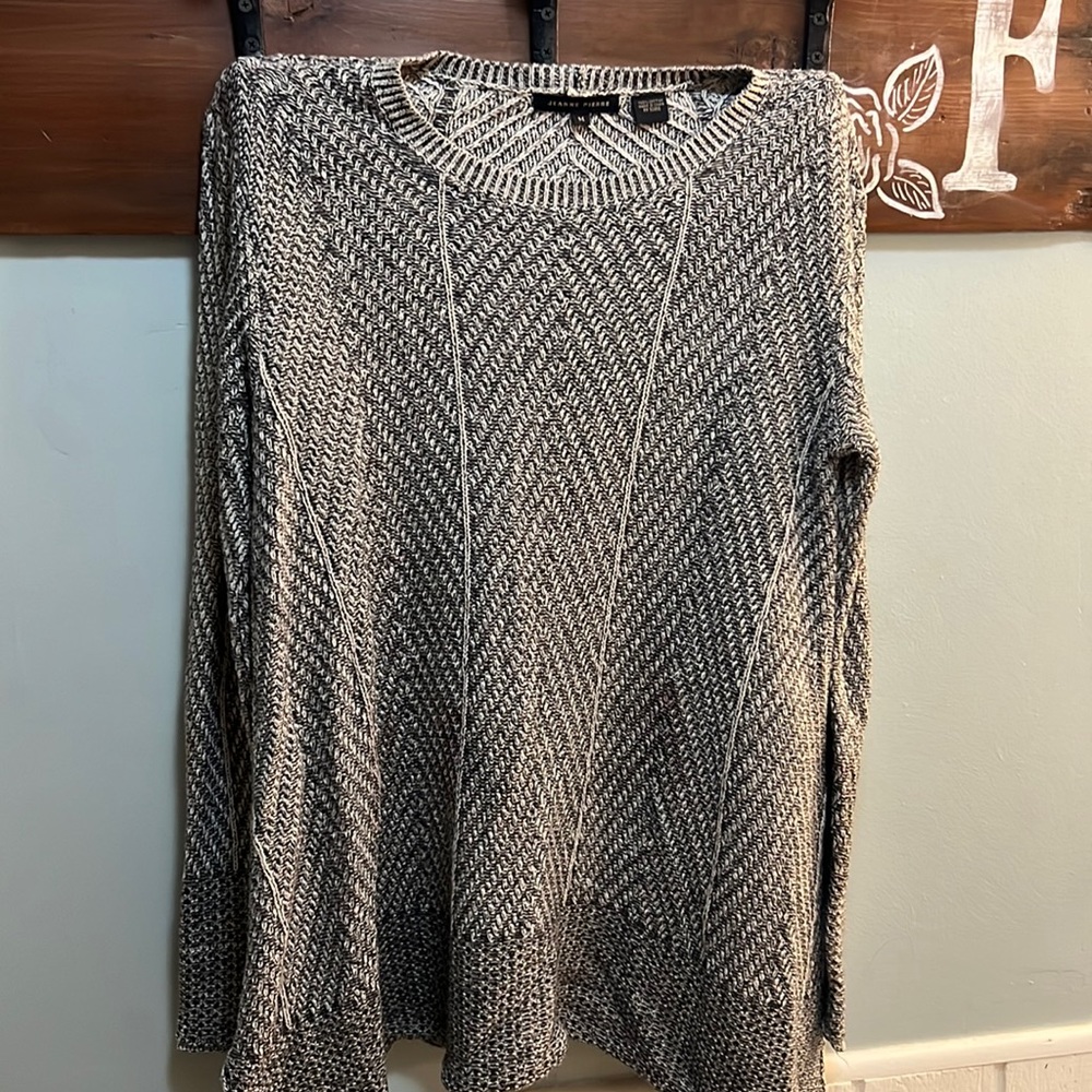 Tunic style sweater